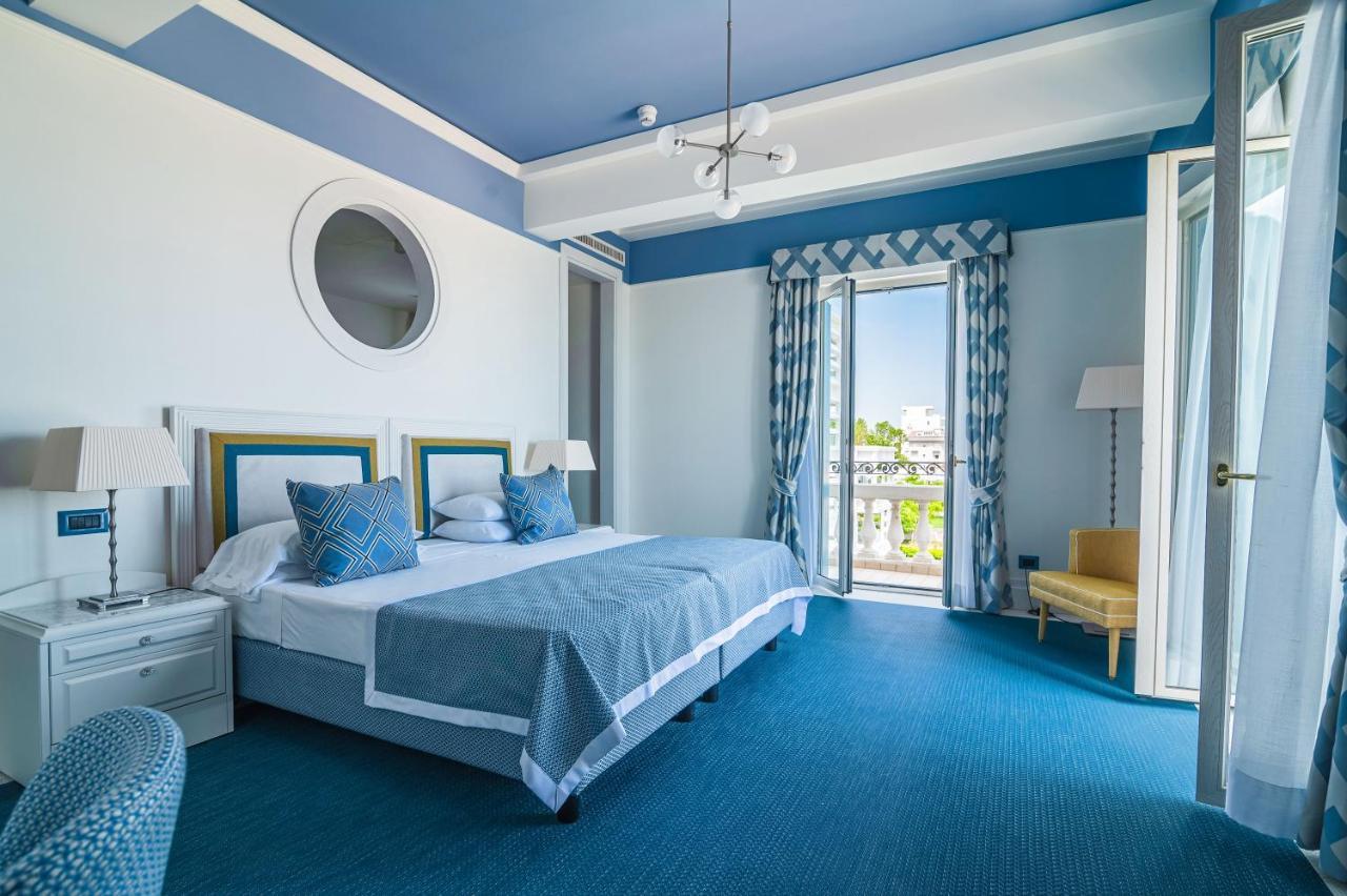 Superior Double or Twin Room Garden View