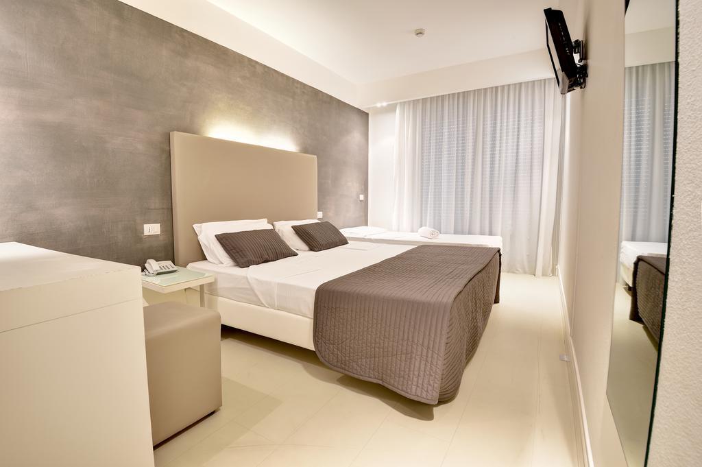 Double Room Partial Sea View