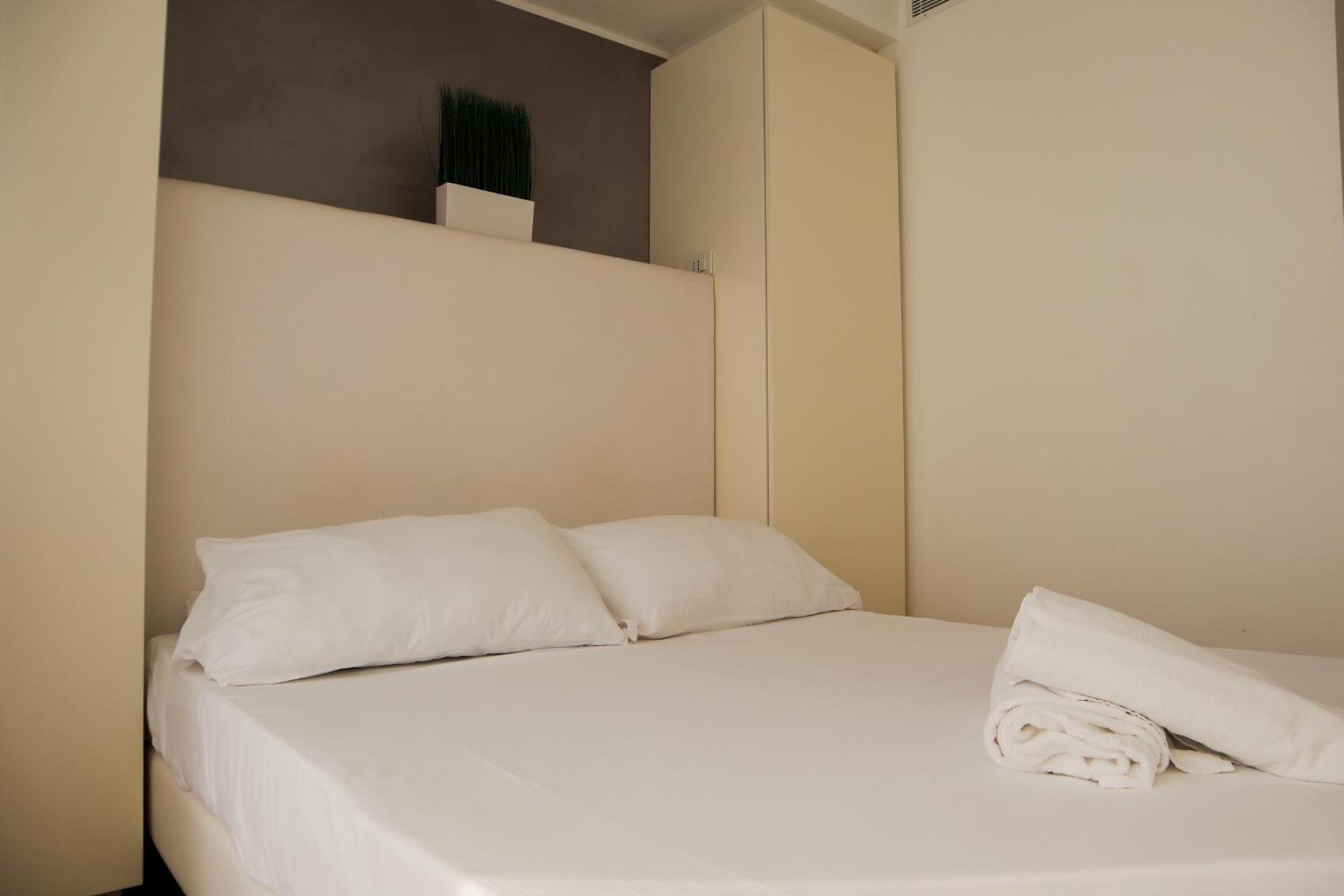 Deluxe Single Room Balcony,1556735203:JPEG