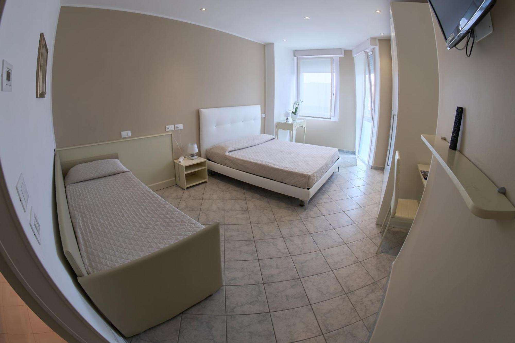 Classic Triple Room