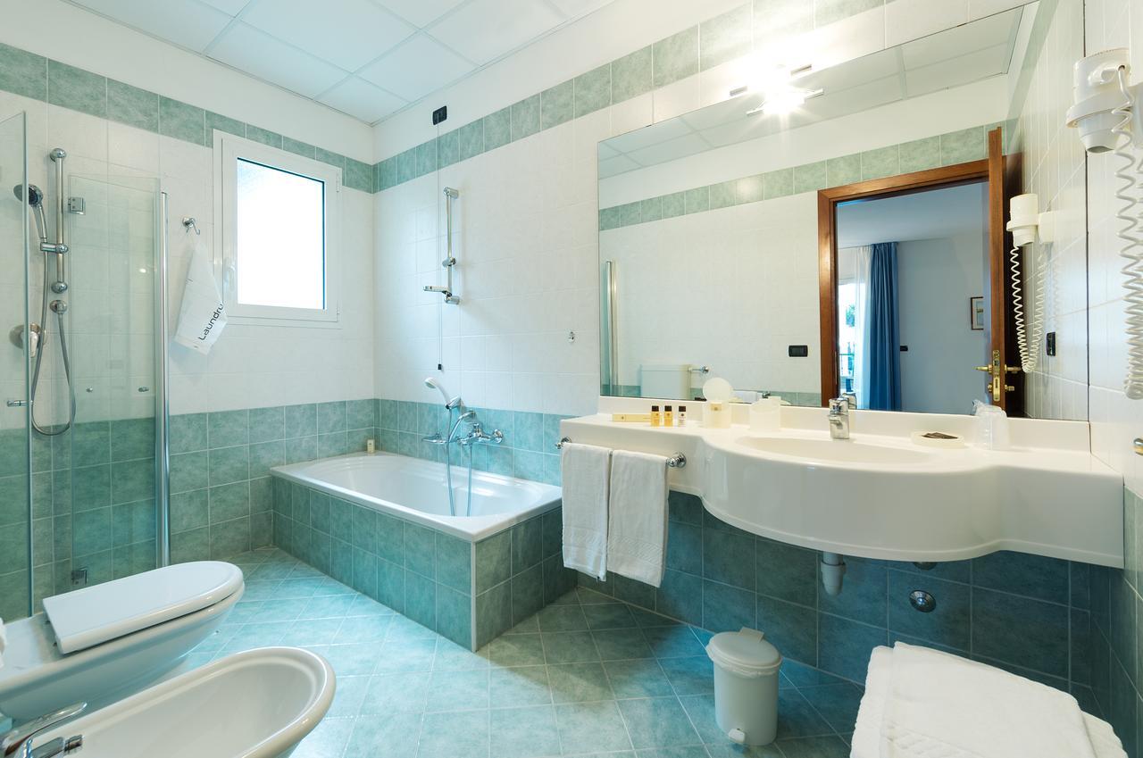 Dreibettzimmer